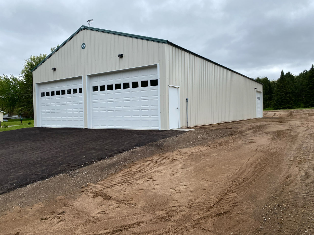 Large Pole Building Storage Builder in Minnesota