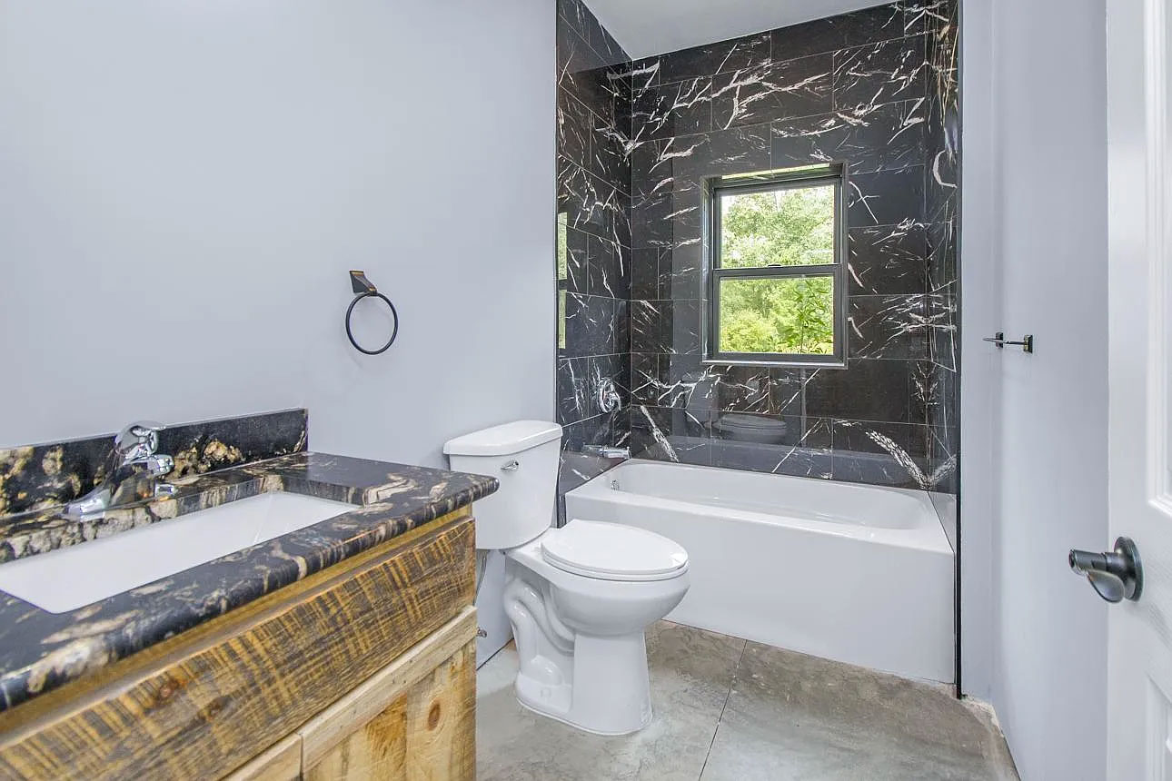 Barndominium House Bathroom