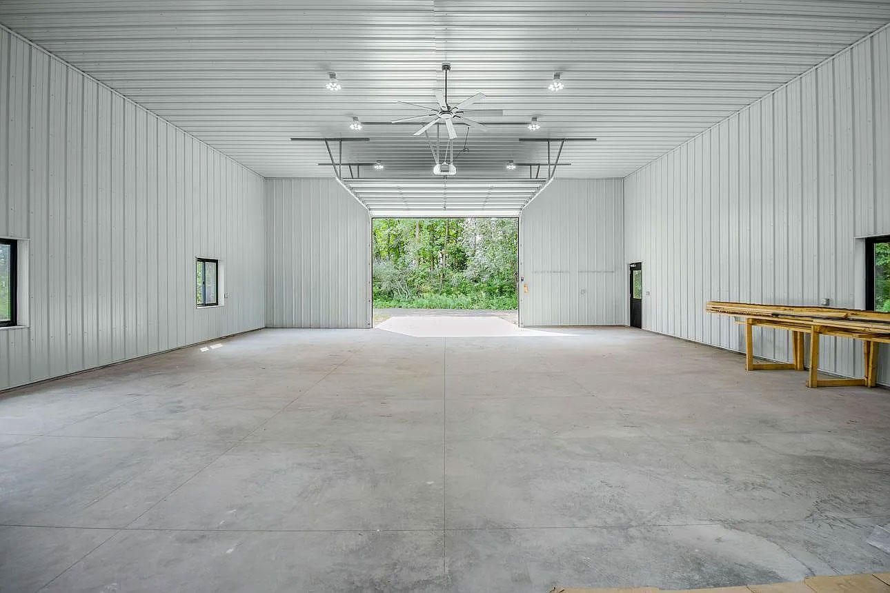 Barndominium Garage and Shop